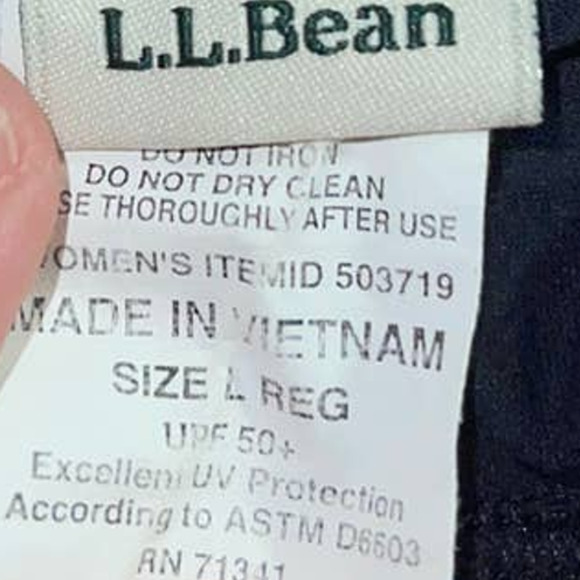 L.L. Bean Women's Hiking or Running Shorts Size:‎ Large - Picture 3 of 3